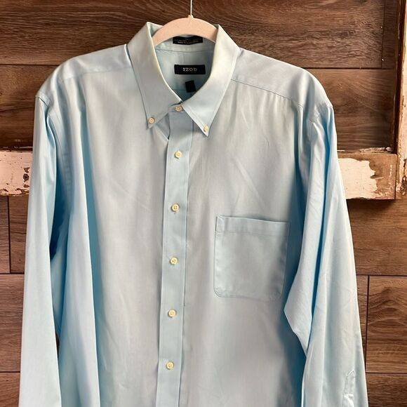 Izod Wrinkle Free Twill Light Blue Collar Dress Shirt,Size 17 1/2 34/35 Large - Picture 4 of 9